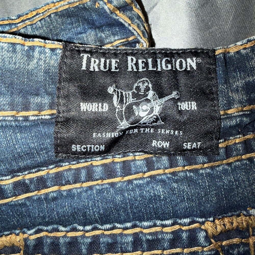 True Religion - Picture 6 of 7